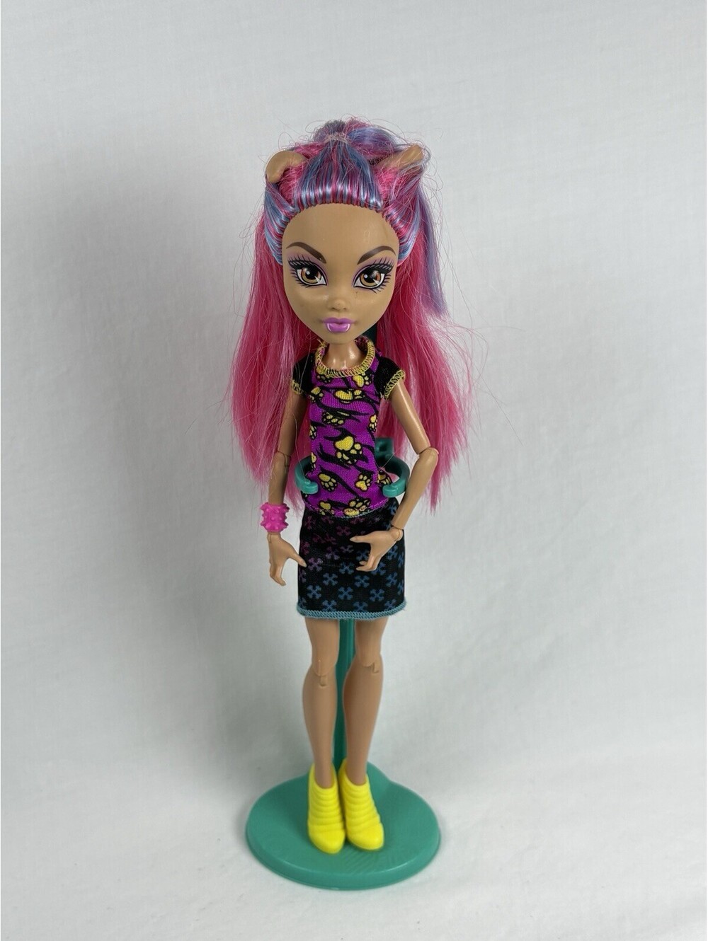 Monster High G1 Creepateria Howleen Wolf Budget Doll